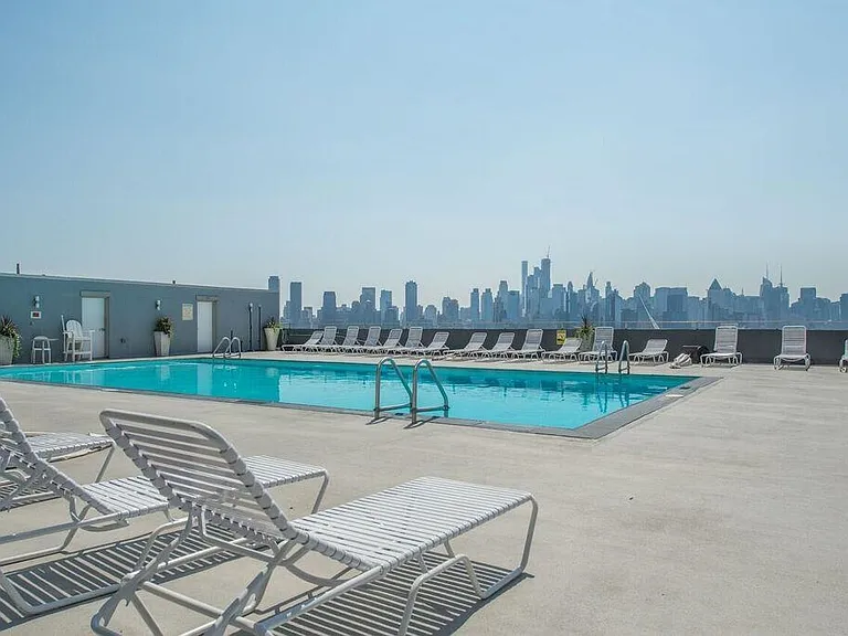 6050 Boulevard East #6D — Photo 20