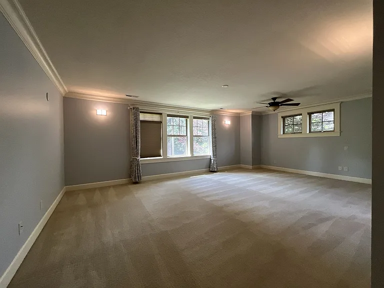 6435 McDuff Ct — Photo 39