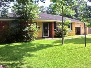 5913 Grape St, Houston, TX 77074