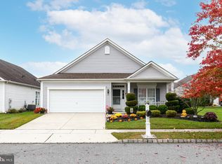 4 Myers Pl, Delanco, NJ 08075