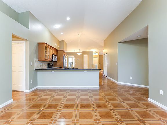 4th image of 9711 SW 16th Ct