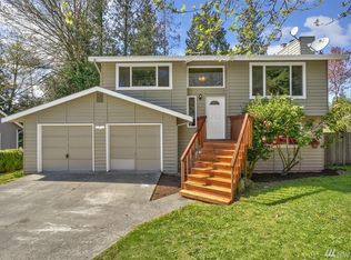 22125 Seavista NE, Poulsbo, WA 98370