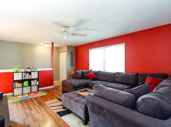 3rd image of 19524 S 116th Ave APT D