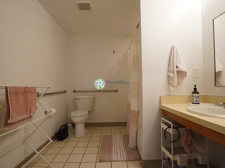 550 Massachusetts Ave #2 — Photo 10