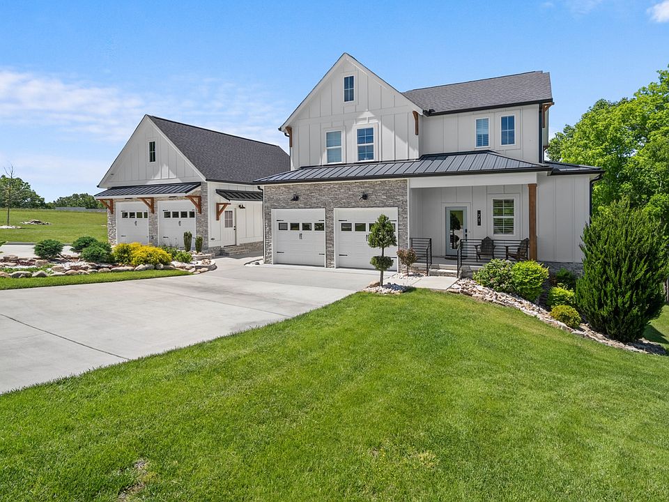 1st image of 71 Fanning Bend Dr