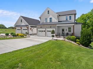 71 Fanning Bend Dr, Winchester, TN 37398