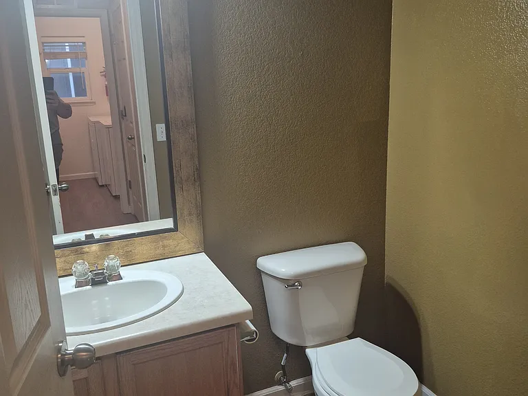 5496 Ansel Dr — Photo 50
