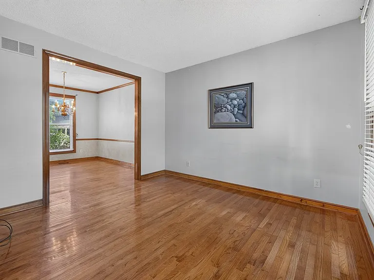 14510 S Kaw Dr — Photo 4