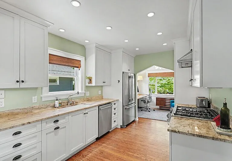 351 NW 84th St — Photo 10