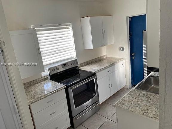 5th image of 274 NW 44th St #1