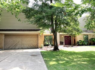 2205 Washington Irving Dr, Pearland, TX 77581