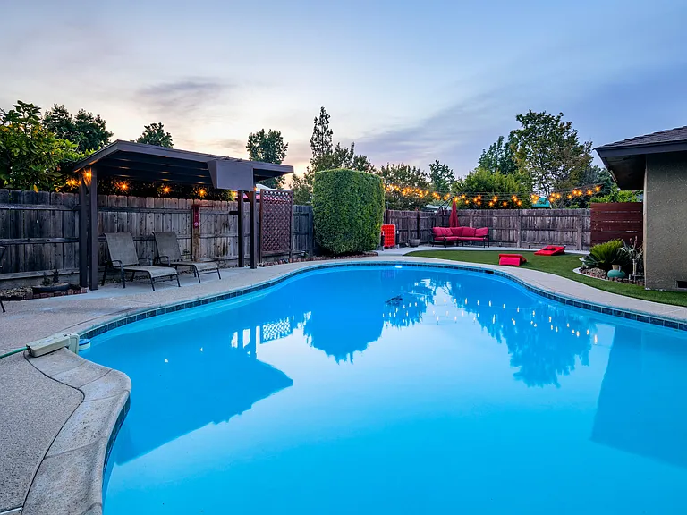 6519 N Mariposa St — Photo 10
