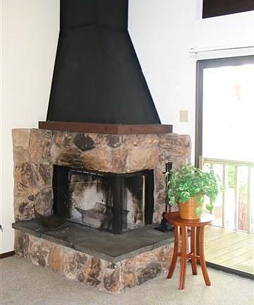 4th image of 1001 Commonwealth Dr #235