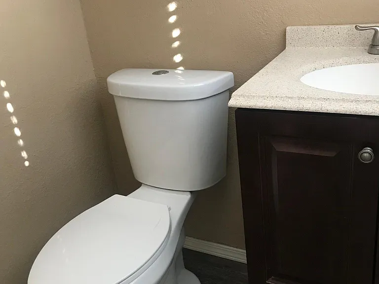 Master half bathroom