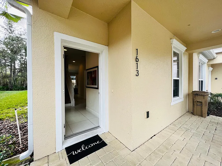 1613 Tranquil Ave — Photo 2