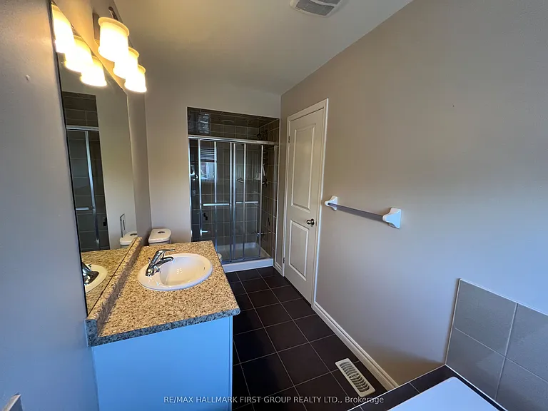 2424 Tillings Rd — Photo 26