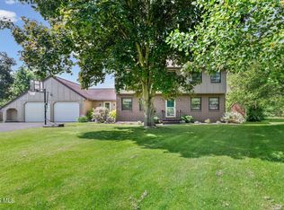 441 Canal Ct, Waterville, OH 43566