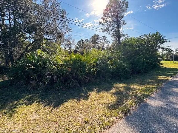 502 Truman AVE, LEHIGH ACRES, FL 33972