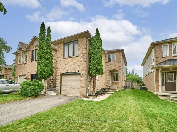 137 Timber Mill Ave, Whitby, ON L1R 2H3