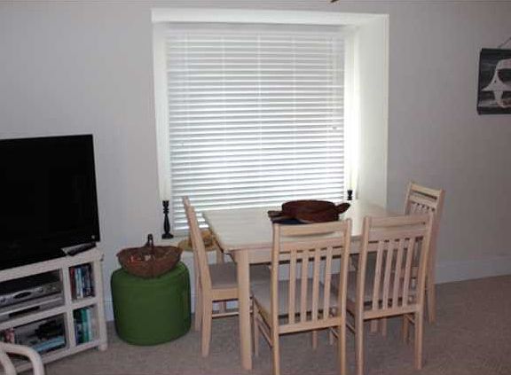 5th image of 266 Parkside Cir