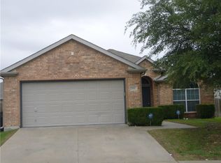2600 Carolina Dr, Fort Worth, TX 76123
