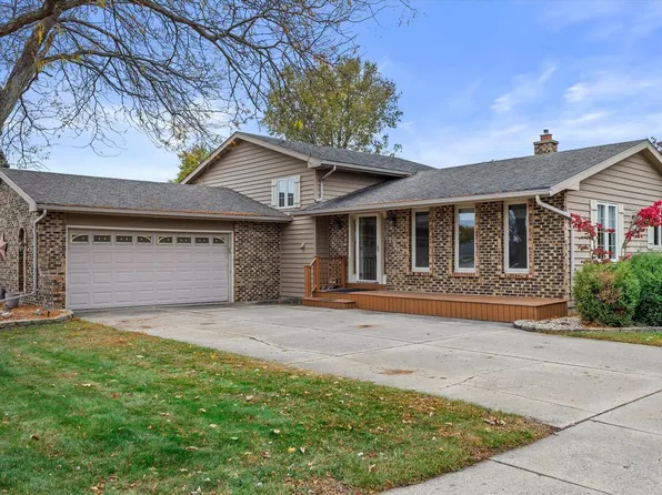 1464 32nd AVENUE, Kenosha, WI 53144