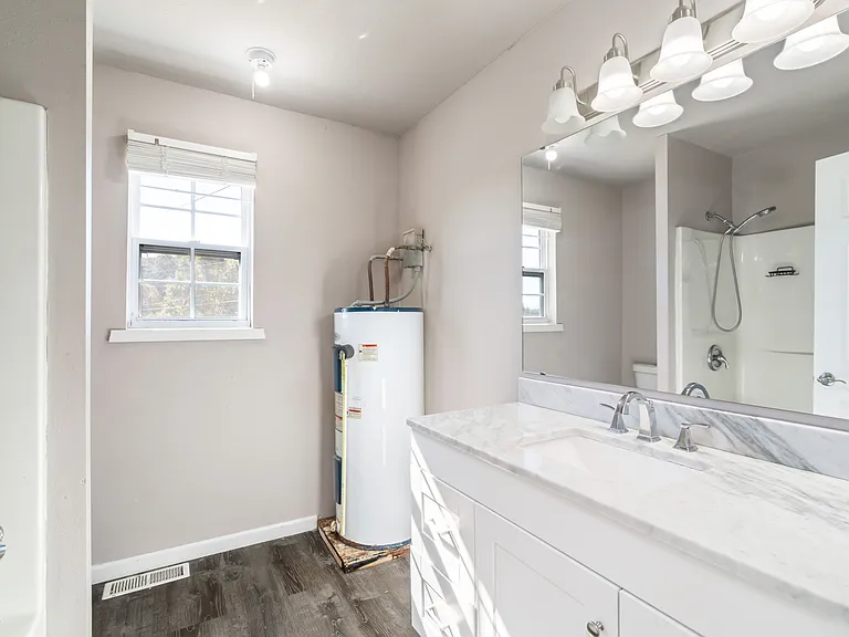 110 Humphrey Way — Photo 13