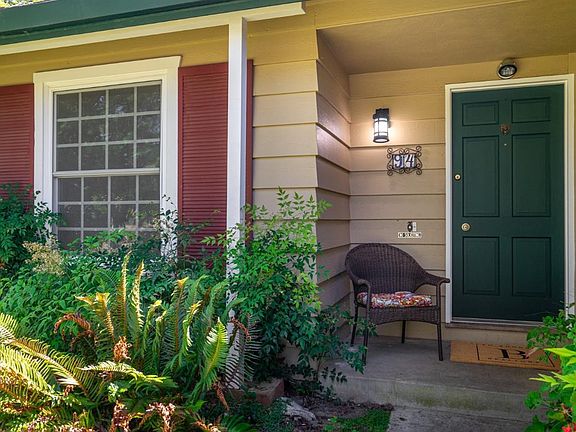 4th image of 94 San Carlos Way