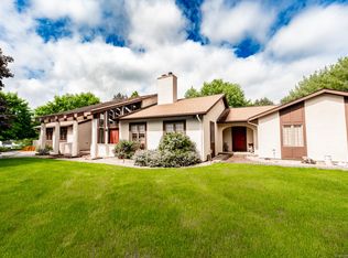 30 Valerie Dr, Bolton, CT 06043