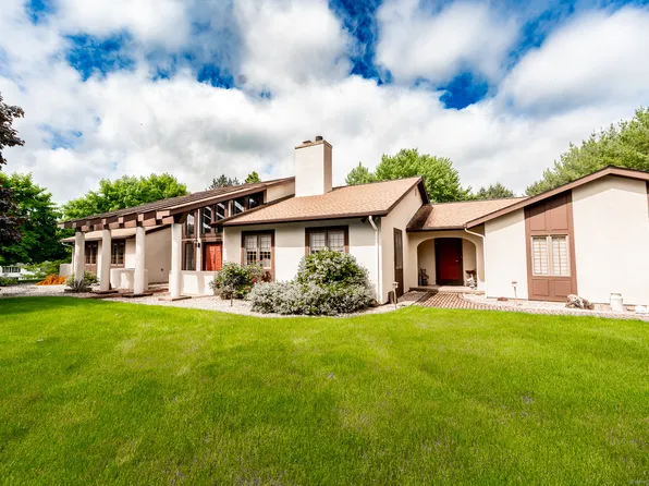 30 Valerie Drive, Bolton, CT 06043