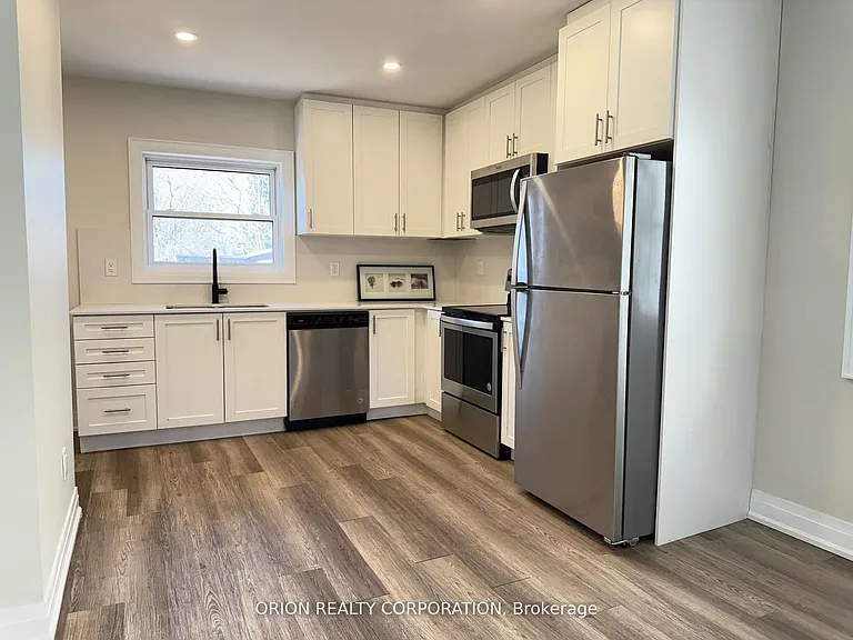 1016 Haig Blvd — Photo 20