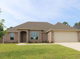 7361 Hearthstone Ln, Tyler, TX 75703