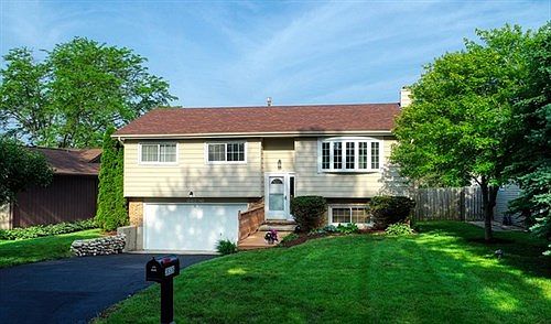 1st image of 36536 N Lawrence Dr