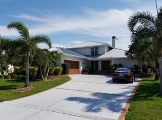 1674 Edith Esplanade Cpe, Cape Coral, FL 33904