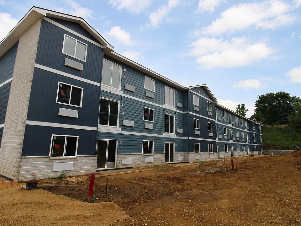 1st image of 300 Cedar Cross Rd #3