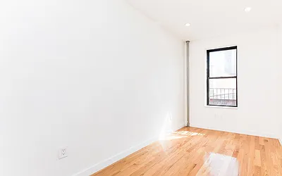 Rented by Uptown Flats LLC