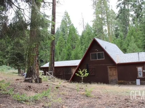 48754 Cedar St, Posey, CA 93260