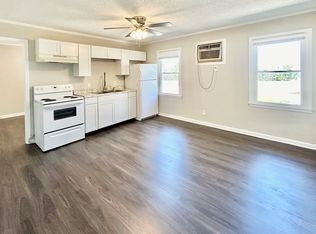 111 Calvin Ct, West Columbia, SC 29170