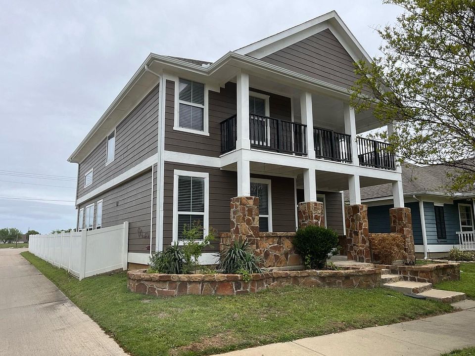 1st image of 9885 Cedarcrest Dr
