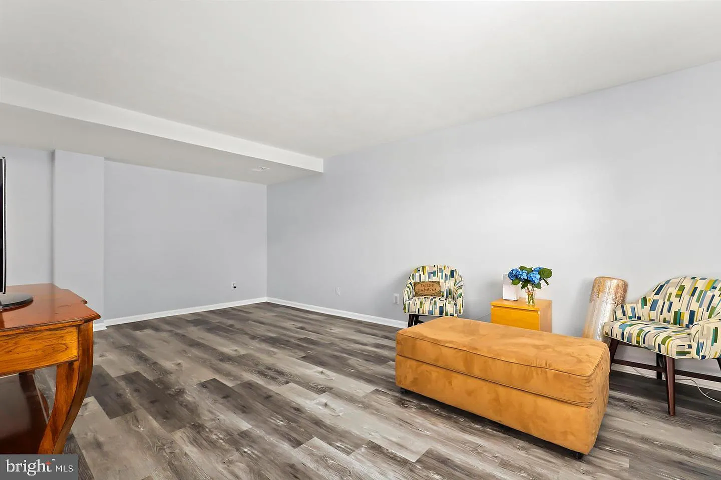 3 bed, 1320 sqft, $2,550 — Photo 3