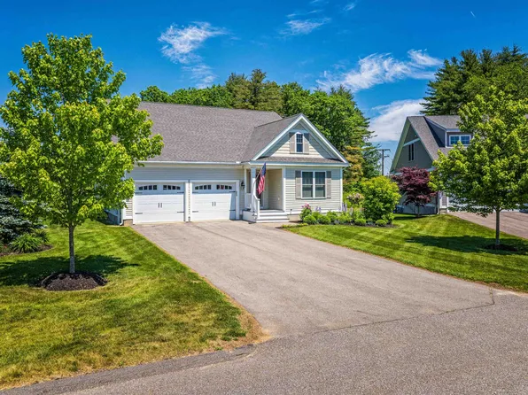 17 Sierra Hill Drive, Dover, NH 03820