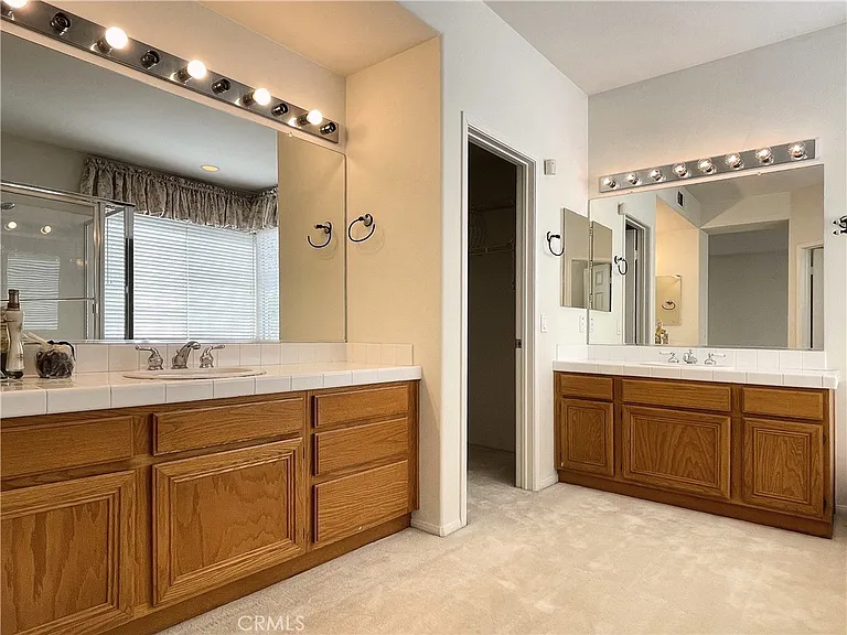 2712 Westbourne Pl — Photo 45