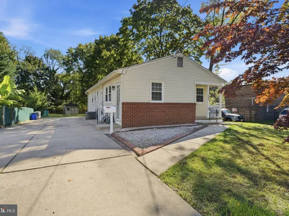 208 Cedar Ave, Woodlynne, NJ 08107
