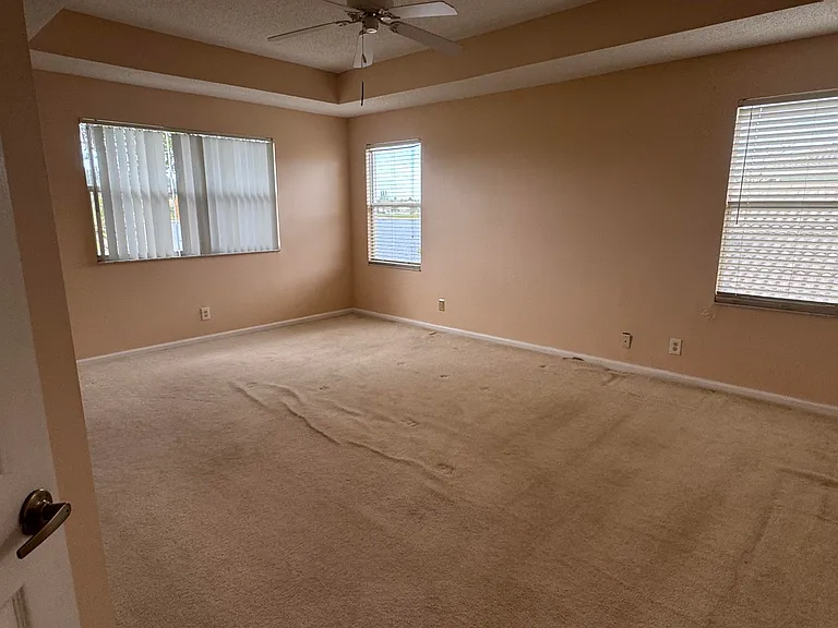 6457 Adriatic Way — Photo 16