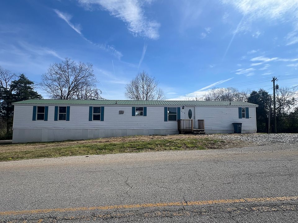 1st image of 445 Crooked Creek Rd