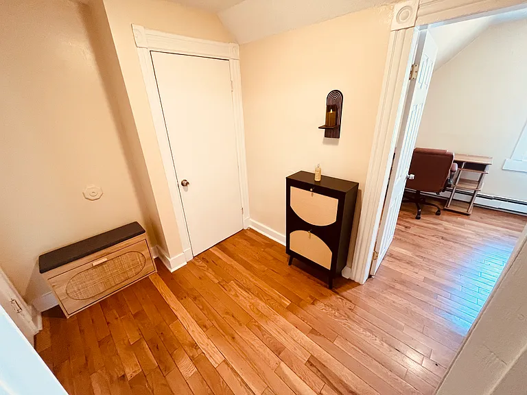 117 Lloyd St #3 — Photo 10