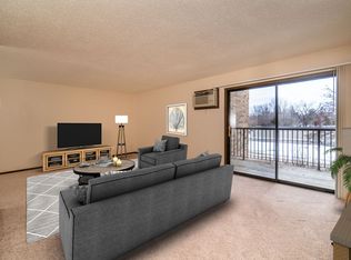 623 W Fir Ave #206, Fergus Falls, MN 56537
