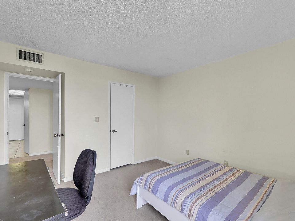 1st image of 9110 Fontainebleau Blvd #402