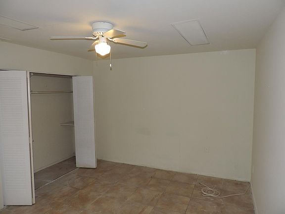 4th image of 9700 1/2 N Newport Ave