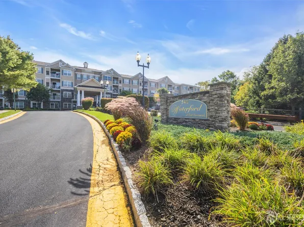 540 Cranbury Rd APT 410, East Brunswick, NJ 08816